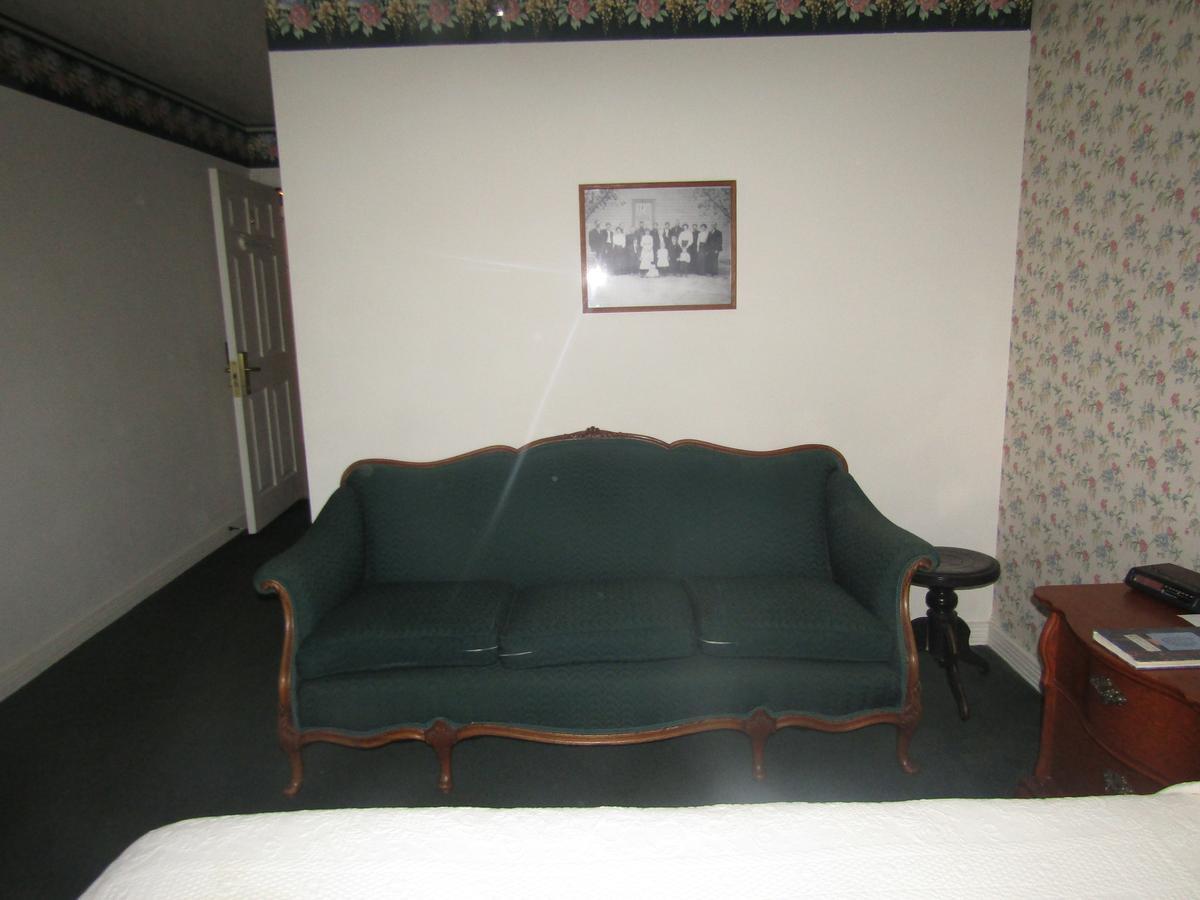 Step Back Inn Aztec ภายนอก รูปภาพ