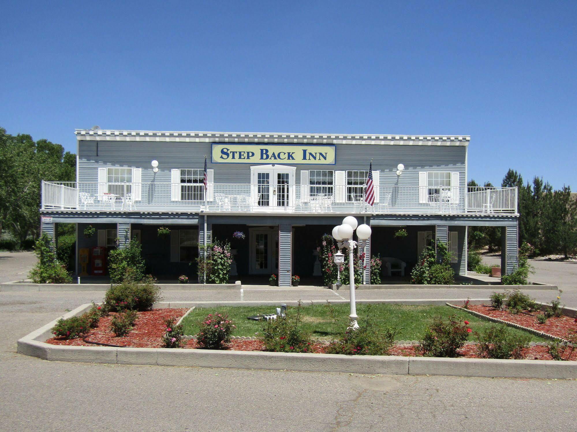 Step Back Inn Aztec ภายนอก รูปภาพ